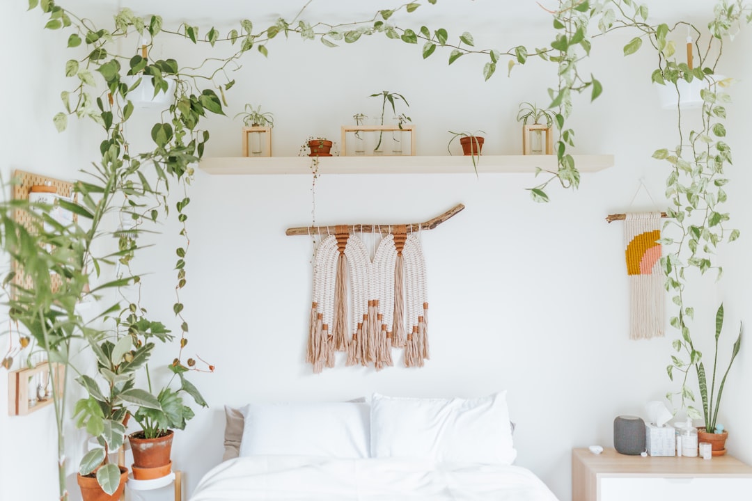 Transform Your Bedroom Into a Serene Haven: Easy Tips